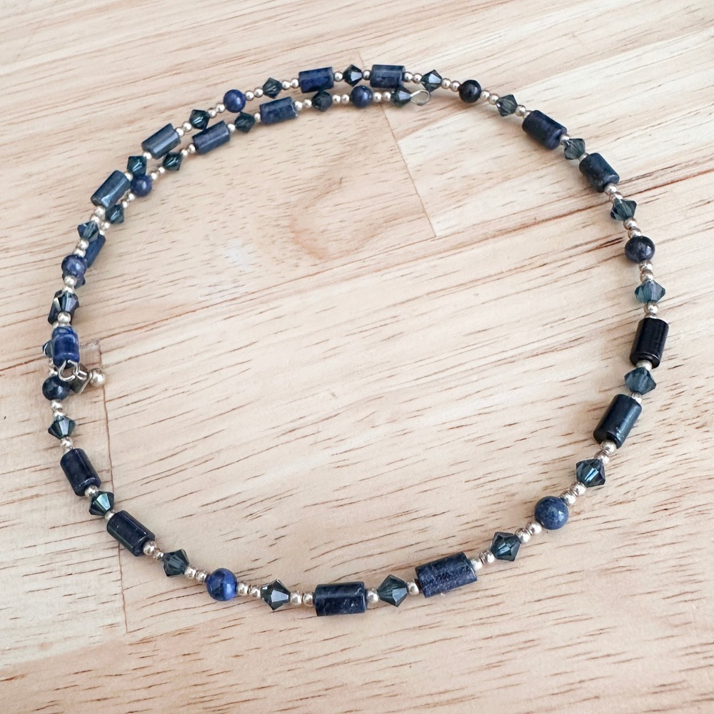 Silpada‎ Sterling Silver Sodalite Blue Crystal Memory Wire Choker Necklace 925